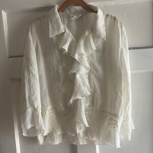 Chadwicks White Ruffled 3/4 Sleeve Blouse